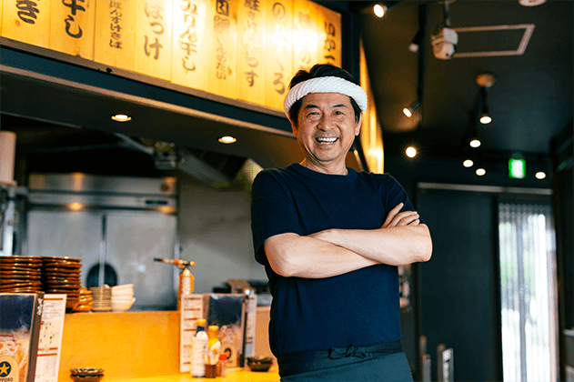 喜ぶ店員さん01